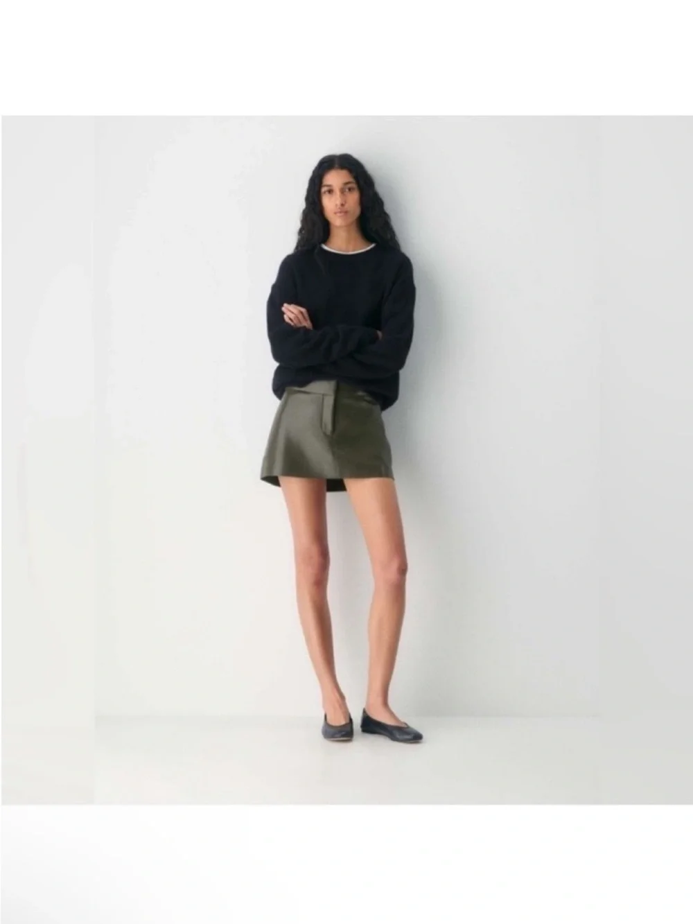 NWT Aritzia Wilfred REN Faux Leather Mini Skort Sz 10/M Green Zipper front